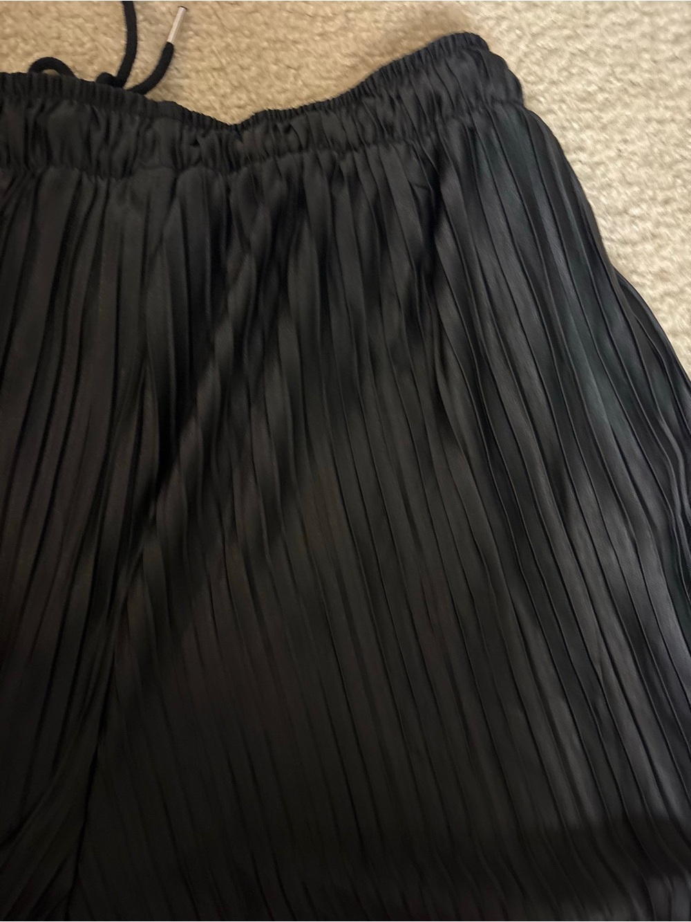Zenana Outfitters Black Pleated Wide-Leg Pants - Picture 4 of 11